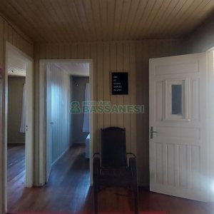 Casa com 172m², 1 vaga, no bairro Nossa Senhora de Fátima em Caxias do Sul para Comprar