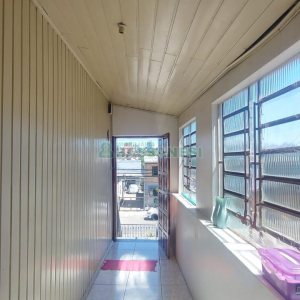 Casa com 172m², 1 vaga, no bairro Nossa Senhora de Fátima em Caxias do Sul para Comprar