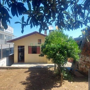 Casa com 172m², 1 vaga, no bairro Nossa Senhora de Fátima em Caxias do Sul para Comprar