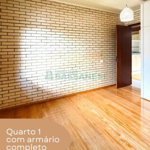 Casa com 215m², 3 dormitórios, 4 vagas, no bairro Santa Lúcia em Caxias do Sul para Comprar