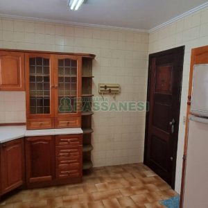 Apartamento com 88m², 2 dormitórios, 1 vaga, no bairro Madureira em Caxias do Sul para Comprar