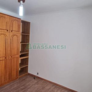 Apartamento com 88m², 2 dormitórios, 1 vaga, no bairro Madureira em Caxias do Sul para Comprar