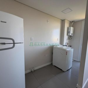 Apartamento com 58m², 2 dormitórios, 1 vaga, no bairro Sanvitto em Caxias do Sul para Alugar