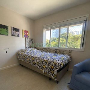 Apto Mobiliado com 102m², 3 dormitórios, 2 vagas, no bairro Universitário em Caxias do Sul para Alugar