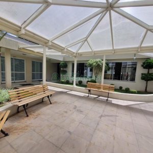 Apto Mobiliado com 110m², 2 dormitórios, 2 vagas, no bairro Rio Branco em Caxias do Sul para Alugar