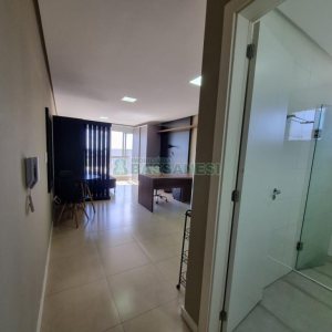 Kitinete Mobiliado com 40m², 1 dormitório, 1 vaga, no bairro Petrópolis em Caxias do Sul para Alugar