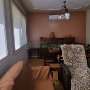 Apartamento com 102m², 3 dormitórios, 1 vaga, no bairro Centro em Caxias do Sul para Comprar