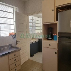 Apartamento com 102m², 3 dormitórios, 1 vaga, no bairro Centro em Caxias do Sul para Comprar