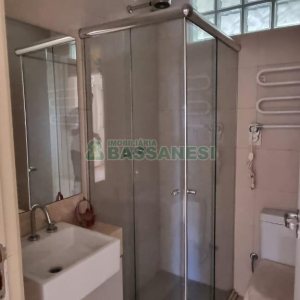 Apartamento com 102m², 3 dormitórios, 1 vaga, no bairro Centro em Caxias do Sul para Comprar