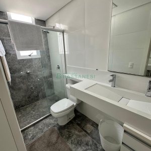 Apto Mobiliado com 111m², 3 dormitórios, 2 vagas, no bairro Cristo Redentor em Caxias do Sul para Alugar