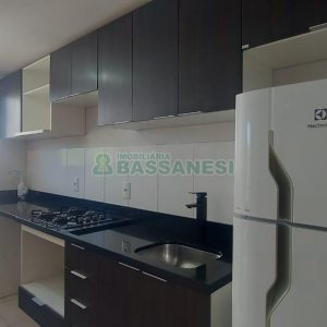 Apartamento com 47m², 2 dormitórios, no bairro São Virgílio em Caxias do Sul para Alugar