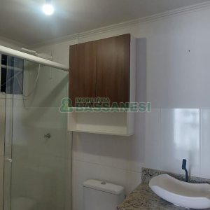 Apartamento com 47m², 2 dormitórios, no bairro São Virgílio em Caxias do Sul para Alugar