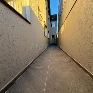 Apartamento com 95m², 3 dormitórios, 3 vagas, no bairro Tijuca em Caxias do Sul para Alugar