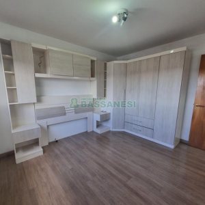 Apartamento com 63m², 2 dormitórios, 1 vaga, no bairro Marechal Floriano em Caxias do Sul para Alugar