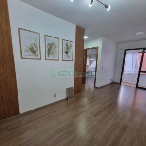 Apartamento com 63m², 2 dormitórios, 1 vaga, no bairro Marechal Floriano em Caxias do Sul para Alugar