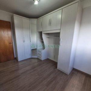 Apartamento com 63m², 2 dormitórios, 1 vaga, no bairro Marechal Floriano em Caxias do Sul para Alugar