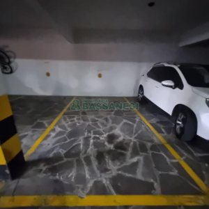 Apartamento com 63m², 2 dormitórios, 1 vaga, no bairro Marechal Floriano em Caxias do Sul para Alugar