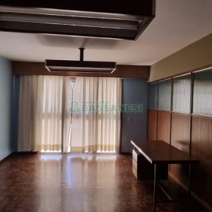 Sala com 150m², no bairro Pio X em Caxias do Sul para Alugar