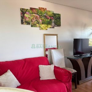 Apto Mobiliado com 92m², 1 dormitório, 2 vagas, no bairro Cruzeiro em Caxias do Sul para Alugar