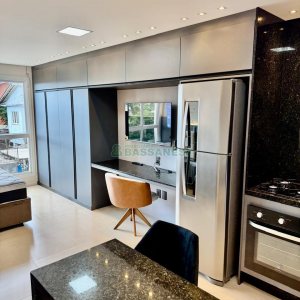 Kitinete Mobiliado com 40m², 1 dormitório, 1 vaga, no bairro Petrópolis em Caxias do Sul para Alugar