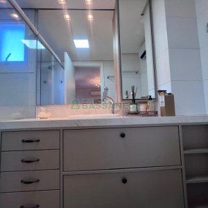 Apto Mobiliado com 88m², 2 dormitórios, 2 vagas, no bairro Villagio Iguatemi em Caxias do Sul para Alugar