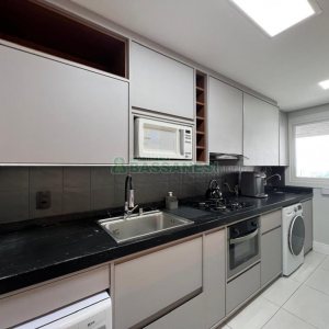 Apto Mobiliado com 88m², 2 dormitórios, 1 vaga, no bairro Villagio Iguatemi em Caxias do Sul para Alugar