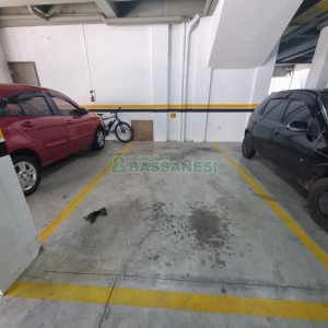 Apto Mobiliado com 87m², 2 dormitórios, 1 vaga, no bairro Petrópolis em Caxias do Sul para Alugar
