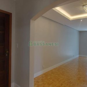 Apartamento com 156m², 3 dormitórios, 1 vaga, no bairro Panazzolo em Caxias do Sul para Alugar