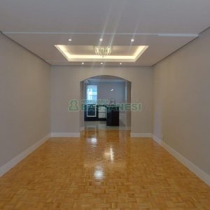 Apartamento com 156m², 3 dormitórios, 1 vaga, no bairro Panazzolo em Caxias do Sul para Alugar