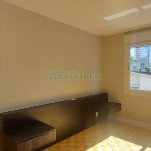 Apartamento com 156m², 3 dormitórios, 1 vaga, no bairro Panazzolo em Caxias do Sul para Alugar