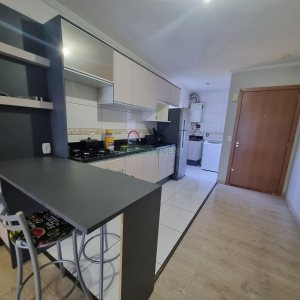 Apartamento com 67m², 2 dormitórios, 1 vaga, no bairro Vinhedos em Caxias do Sul para Alugar