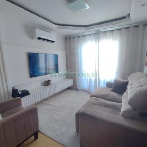 Casa com 190m², 3 dormitórios, 1 vaga, no bairro Santa Catarina em Caxias do Sul para Comprar