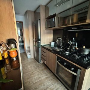 Sobrado com 75m², 2 dormitórios, 1 vaga, no bairro Nossa Senhora do Rosário em Caxias do Sul para Comprar