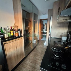 Sobrado com 75m², 2 dormitórios, 1 vaga, no bairro Nossa Senhora do Rosário em Caxias do Sul para Comprar