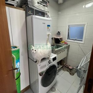 Sobrado com 75m², 2 dormitórios, 1 vaga, no bairro Nossa Senhora do Rosário em Caxias do Sul para Comprar