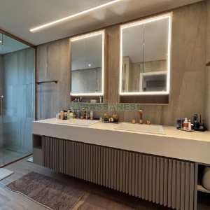 Casa com 400m², 4 dormitórios, 3 vagas, no bairro São Ciro em Caxias do Sul para Alugar