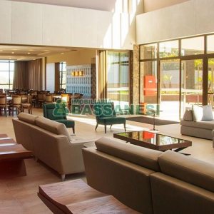 Casa com 400m², 4 dormitórios, 3 vagas, no bairro São Ciro em Caxias do Sul para Alugar