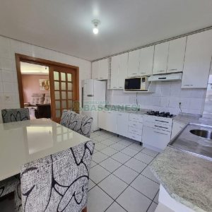 Apto Mobiliado com 74m², 2 dormitórios, 1 vaga, no bairro Cristo Redentor em Caxias do Sul para Alugar