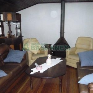 Casa com 230m², 4 dormitórios, 3 vagas, no bairro Bela Vista em Caxias do Sul para Alugar