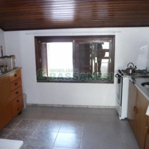 Casa com 230m², 4 dormitórios, 3 vagas, no bairro Bela Vista em Caxias do Sul para Alugar