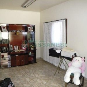 Casa com 230m², 4 dormitórios, 3 vagas, no bairro Bela Vista em Caxias do Sul para Alugar