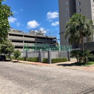 Apartamento com 53m², 2 dormitórios, 1 vaga, no bairro Lourdes em Caxias do Sul para Alugar