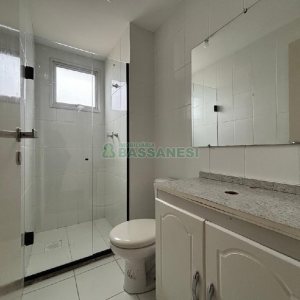 Apartamento com 53m², 2 dormitórios, 1 vaga, no bairro Lourdes em Caxias do Sul para Alugar