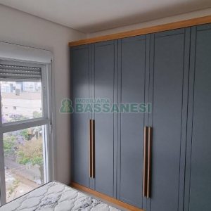 Apartamento com 51m², 1 dormitório, 1 vaga, no bairro Santa Catarina em Caxias do Sul para Comprar