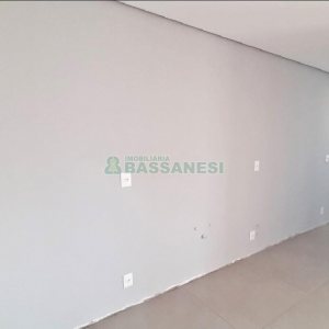 Apartamento com 48m², 1 dormitório, 1 vaga, no bairro Santa Catarina em Caxias do Sul para Alugar ou Comprar