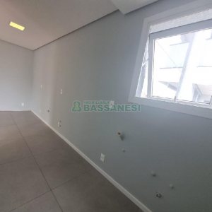 Apartamento com 48m², 1 dormitório, 1 vaga, no bairro Santa Catarina em Caxias do Sul para Alugar ou Comprar