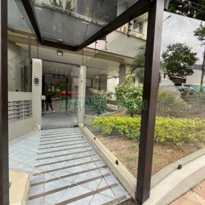 Apartamento com 81m², 2 dormitórios, 2 vagas, no bairro Panazzolo em Caxias do Sul para Comprar