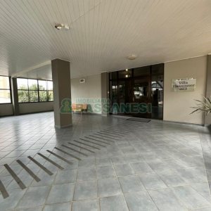 Apartamento com 81m², 2 dormitórios, 2 vagas, no bairro Panazzolo em Caxias do Sul para Comprar