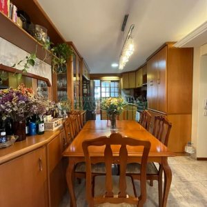 Apartamento com 81m², 2 dormitórios, 2 vagas, no bairro Panazzolo em Caxias do Sul para Comprar