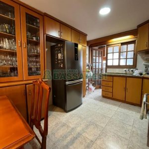 Apartamento com 81m², 2 dormitórios, 2 vagas, no bairro Panazzolo em Caxias do Sul para Comprar